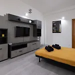 Almacla * Бари